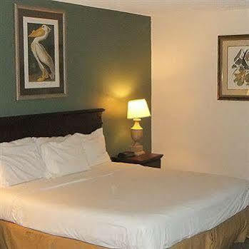 Executive Inn And Suites Baker Экстерьер фото